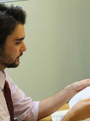 靠谱的自助网站求的轰炸手机软件